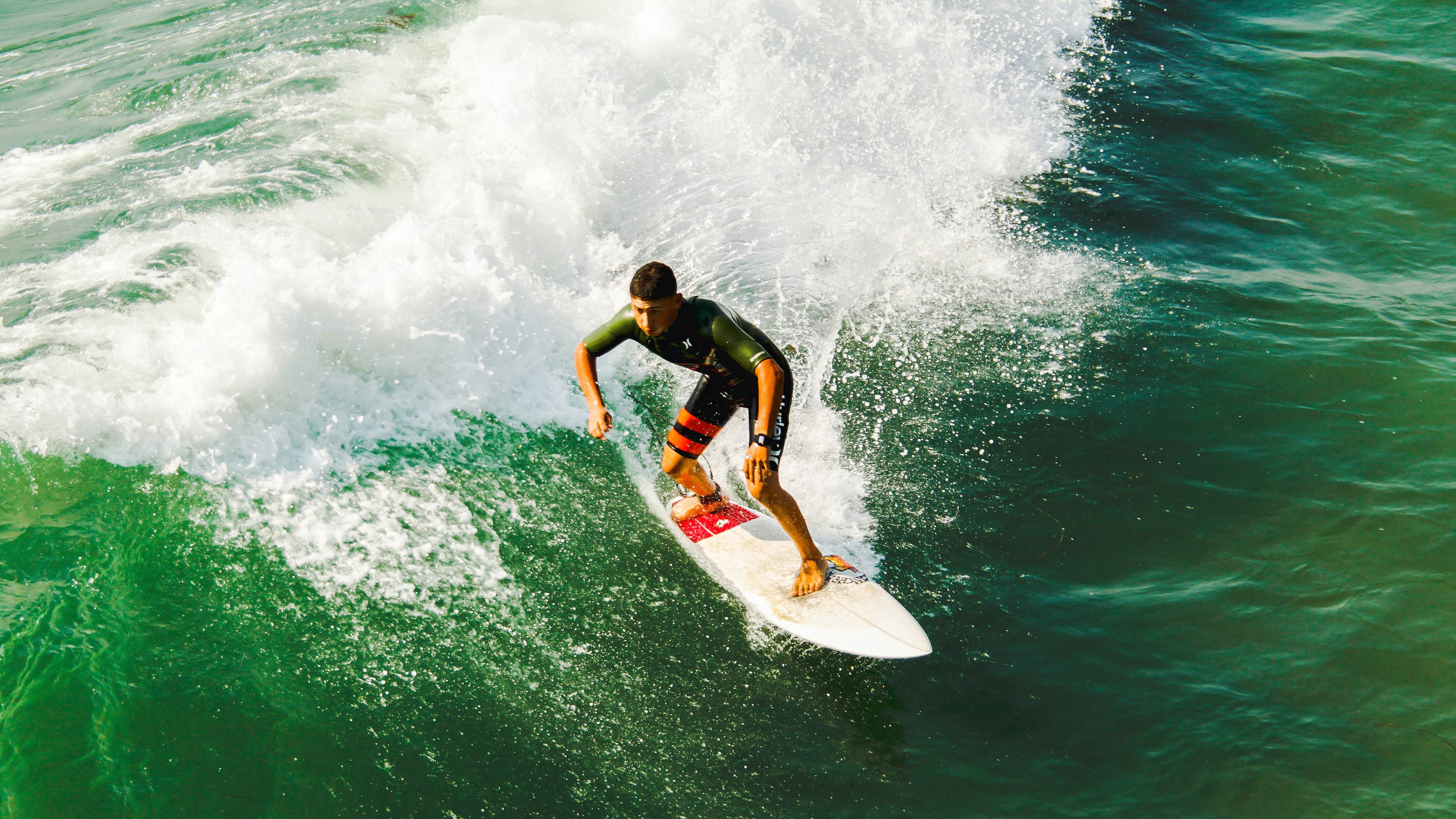 开云官网APP下载-勇士队继续领跑联盟,冲击三连冠,勇士队内最新训练赛